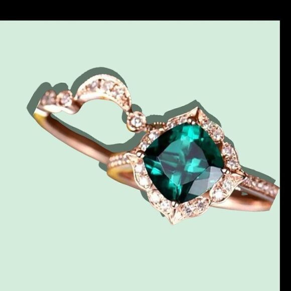 EMERALD DIAMOND WEDDING SET 6,7,8 - Picture 5 of 5